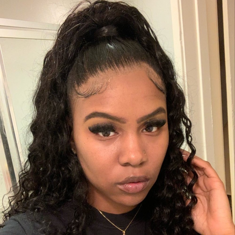 Meet your Posher, Alexandria